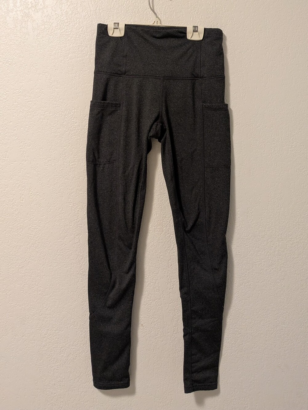 R.Sophia High-Waist Active Leggings with Side Pockets Fleece Lined